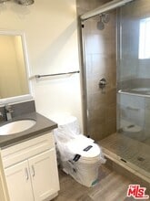 1930 S Bedford St in Los Angeles, CA - Building Photo - Building Photo