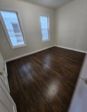 144 Johnson Ave in Newark, NJ - Building Photo - Building Photo