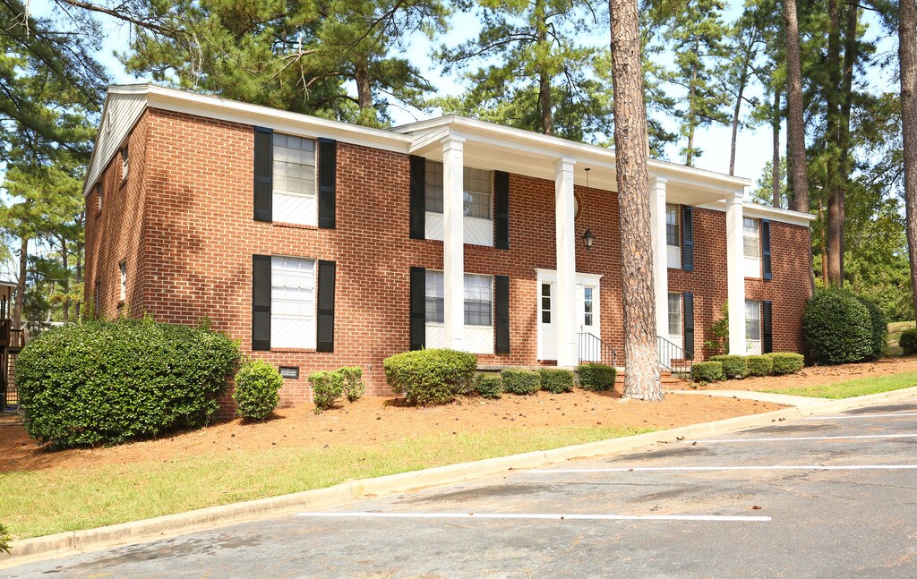Falcon Crest Apartments Augusta, GA Apartments