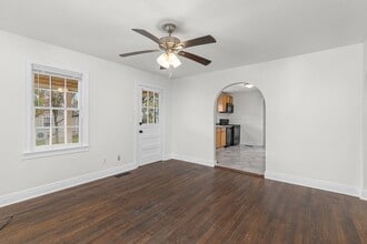 809 E Mobile St in Florence, AL - Building Photo - Building Photo