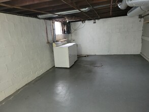 937 5th St NW in Grand Rapids, MI - Building Photo - Building Photo