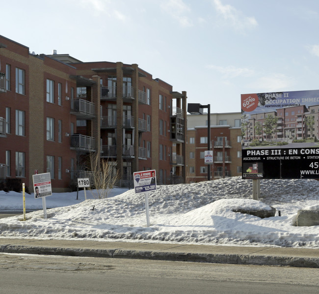 Le Condoval in Laval, QC - Building Photo - Building Photo