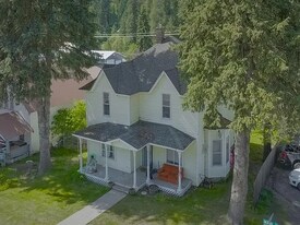 301 S Main St in Troy, ID - Building Photo