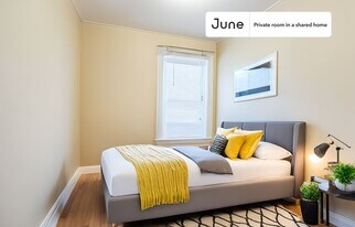 Room in Shared 4 bed/1 bath home in Cambridge, MA - Building Photo