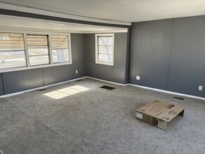 3625 S Douglas Ave in Springfield, IL - Foto de edificio - Building Photo