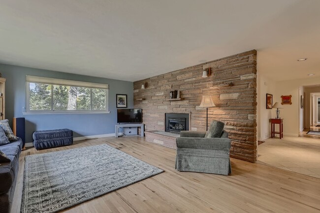 6086 Simmons Dr in Boulder, CO - Building Photo - Building Photo