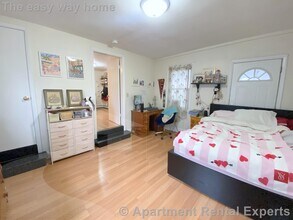 400 Franklin St, Unit #5 in Cambridge, MA - Building Photo - Building Photo