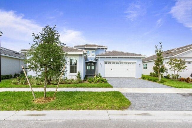 5579 Liberty Ln, Unit 101 in Westlake, FL - Building Photo - Building Photo