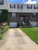 3101 Camberly Dr in Gibsonia, PA - Building Photo