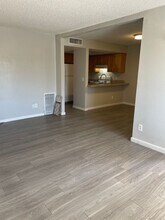 940 N Benton Ave in Tucson, AZ - Foto de edificio - Building Photo