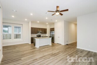 2411 Cohorn Trl in Richmond, TX - Building Photo - Building Photo