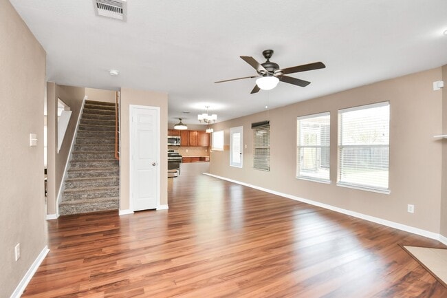 1118 Desert Palms Ln