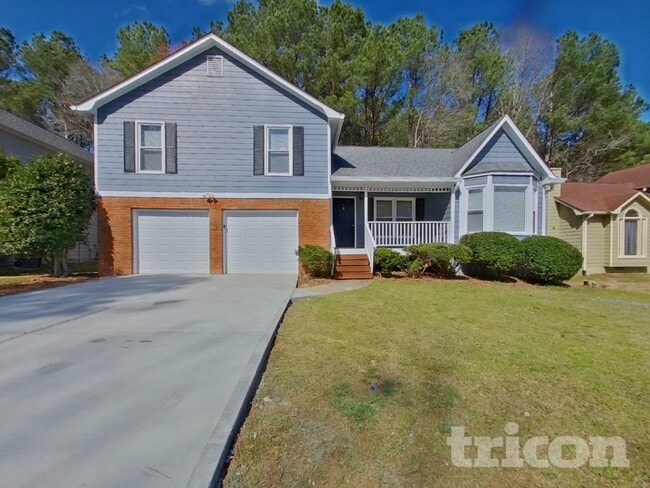 5095 Glendora Dr in Powder Springs, GA - Foto de edificio - Building Photo