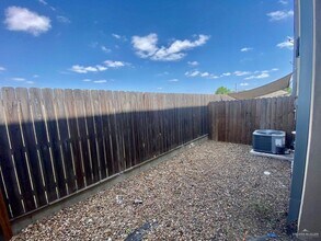 14 Sprague St W in Edinburg, TX - Building Photo - Building Photo