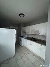 154 Frank St in New Haven, CT - Building Photo - Building Photo