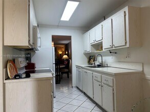 2998 NW 48th Terrace in Fort Lauderdale, FL - Building Photo - Building Photo