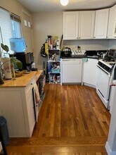 144 Thorndike St in Cambridge, MA - Building Photo - Building Photo