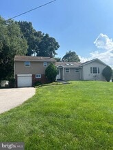2560 Betzwood Dr in Eagleville, PA - Building Photo - Building Photo