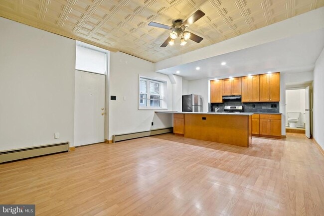 property at 1332 S 7th St