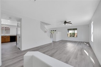 3644 Shanagolden St in Las Vegas, NV - Building Photo - Building Photo