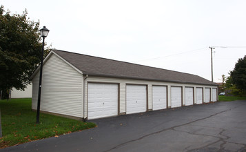 Slate Hill Apartments in Columbus, OH - Building Photo - Building Photo