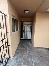 2528 W 65th St in Hialeah, FL - Building Photo - Building Photo