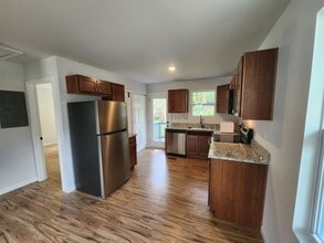 109 2nd St in Greenville, SC - Building Photo - Building Photo