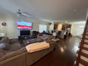 26 Old Shandon Cir in Columbia, SC - Building Photo - Building Photo