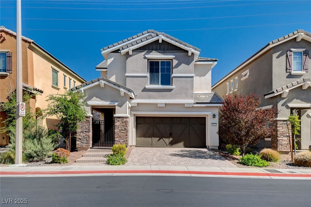 1880 Solvang Mill Dr in Las Vegas, NV - Building Photo