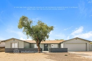 4512 N 81st Dr in Phoenix, AZ - Building Photo