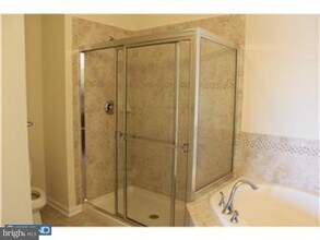 4014 Derby Ct in Cherry Hill Township, NJ - Building Photo - Building Photo