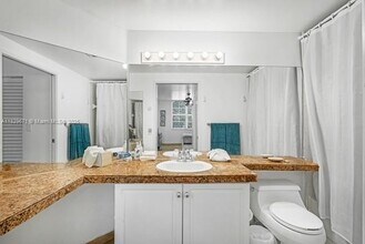 19877 E Country Club Dr, Unit 3107 in Miami, FL - Foto de edificio - Building Photo