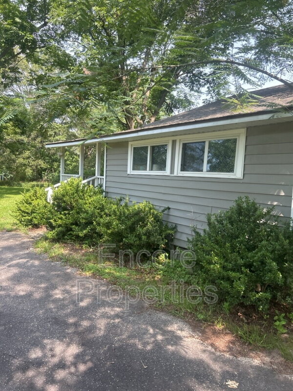 176 Fletcher Ave in Fuquay Varina, NC - Building Photo - Building Photo