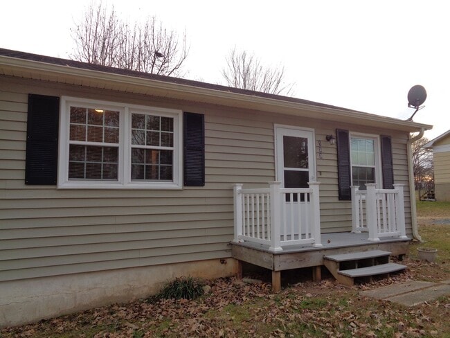 150 Sycamore Cir in Winston-Salem, NC - Building Photo - Building Photo