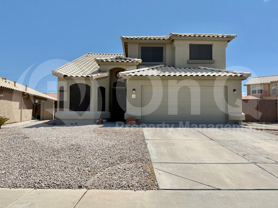 139 S Cobblestone Dr in Gilbert, AZ - Building Photo