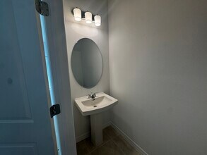 202 River Front Way in Edgewater, FL - Building Photo - Building Photo