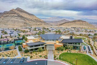 11180 Torch Cactus Dr in Las Vegas, NV - Building Photo - Building Photo