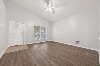 10006 Sweet Nectar Ln in Tomball, TX - Building Photo - Building Photo