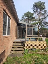 147 Sir Guy Dr in Weems, VA - Building Photo - Building Photo