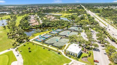 26858 Weiskopf Dr in Englewood, FL - Building Photo - Building Photo