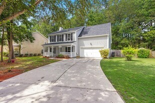 240 Eagle Ridge Rd in Summerville, SC - Building Photo