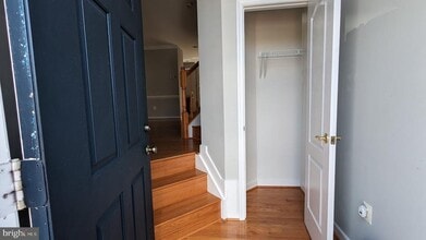 12950 Tonka Ct in Woodbridge, VA - Building Photo - Building Photo