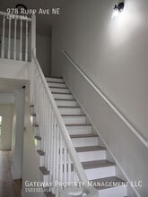 978 Rupp Ave NE in Keizer, OR - Building Photo - Building Photo