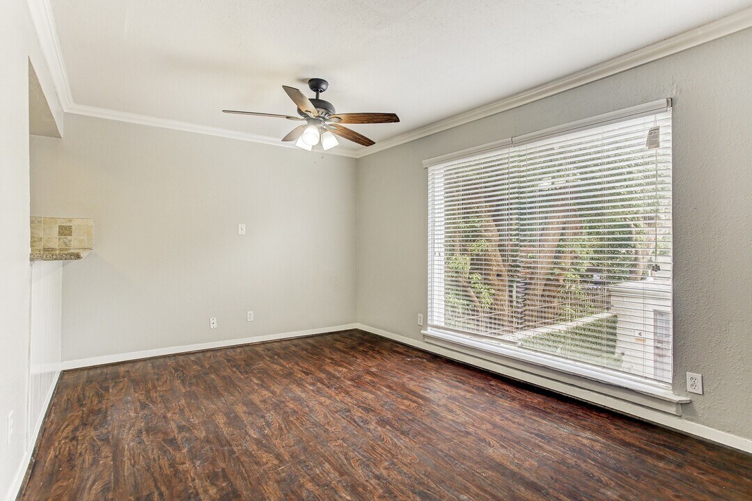 3414 Garrott St in Houston, TX - Building Photo