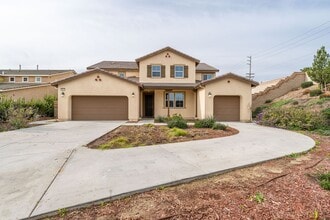 6807 Rangeley Wy in Jurupa Valley, CA - Building Photo - Building Photo