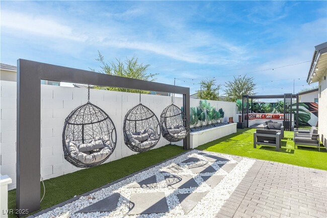 property at 4207 Orchard Run Ave