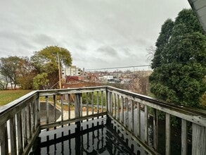 1208-1210 Pine St in Green Bay, WI - Building Photo - Building Photo