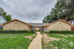 7620 Dentcrest Dr in Dallas, TX - Building Photo