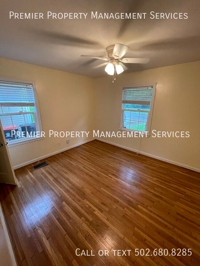 2513 Sherry Rd in Louisville, KY - Building Photo - Building Photo