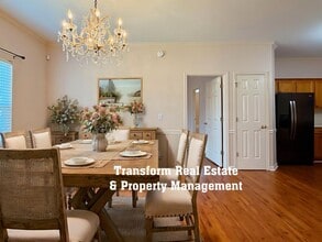 224 Lakewood Cir in Adamsville, AL - Building Photo - Building Photo